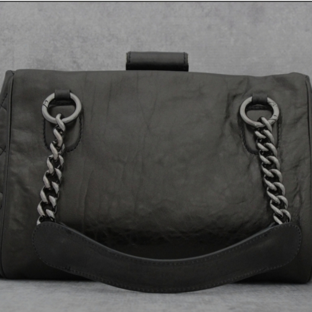 CHANEL Leather shoulder bag tote kiss lock closure Perfect Day Tote - Picture 10 of 15